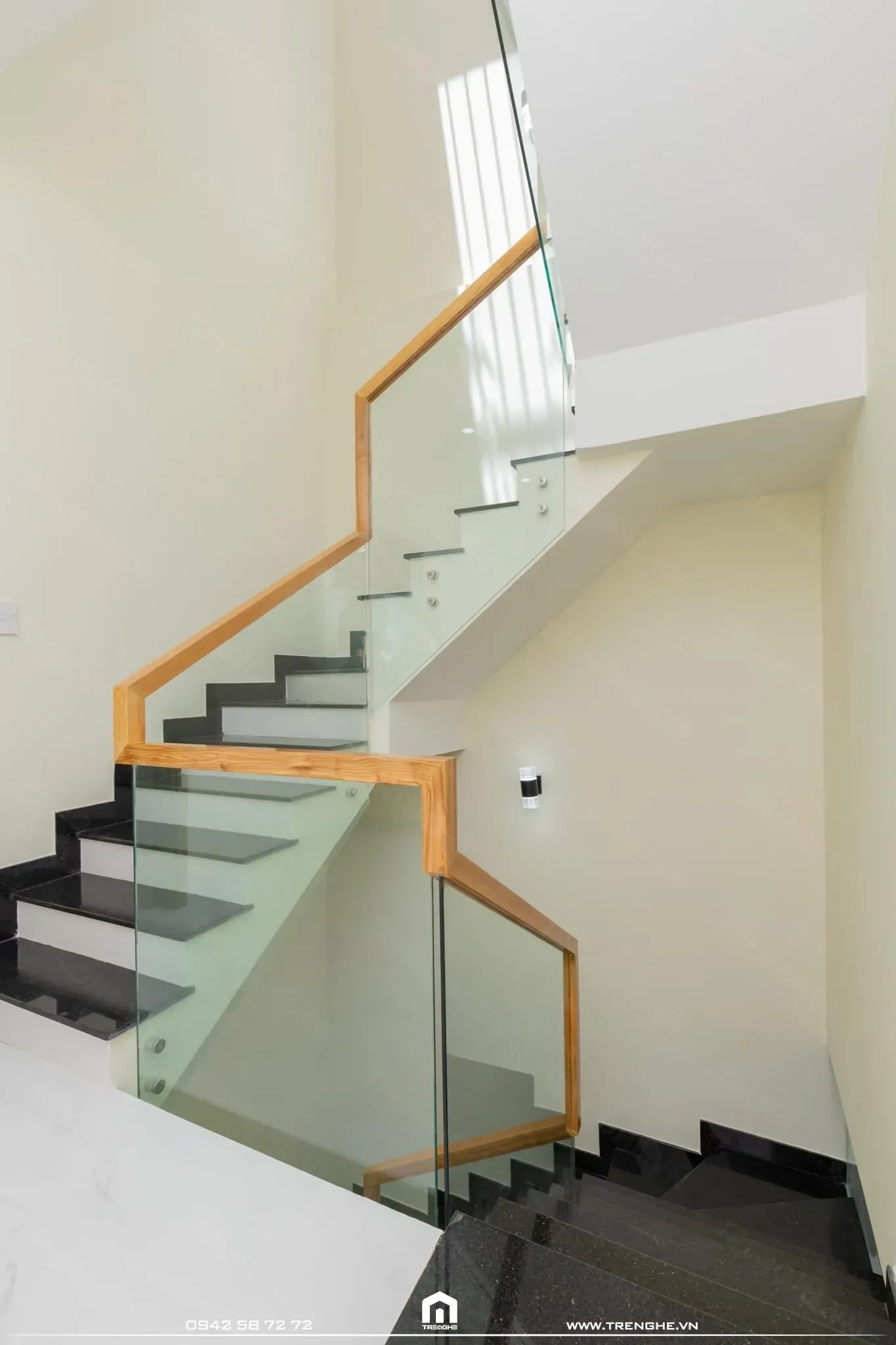 M’ House – Nhà phố 3 tầng mộc mạc, hoà quyện mảng xanh vào lòng phố thị, ảnh 63