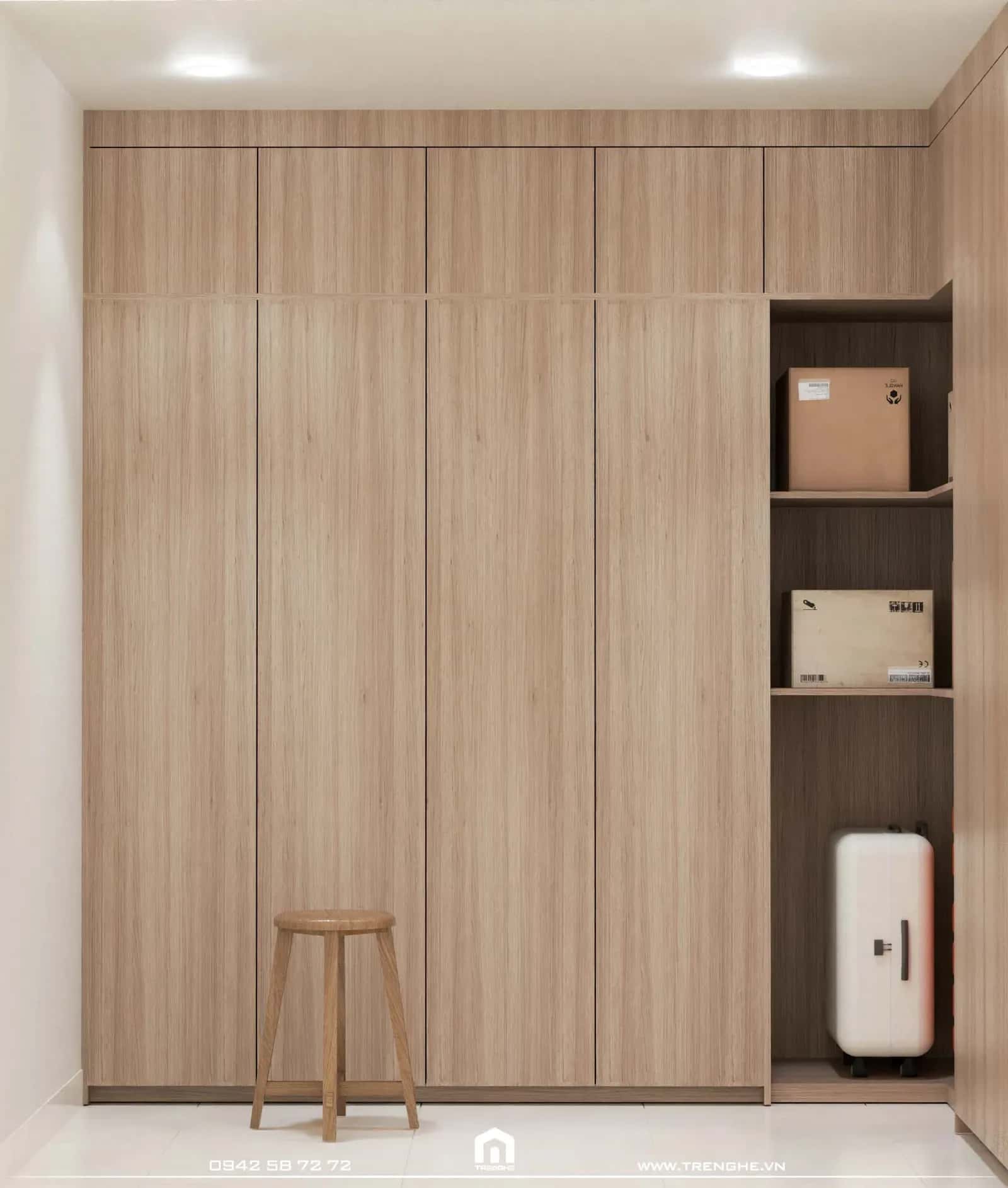 Phòng ngủ nhà phố H’ House bố trí tủ quần áo cùng tông