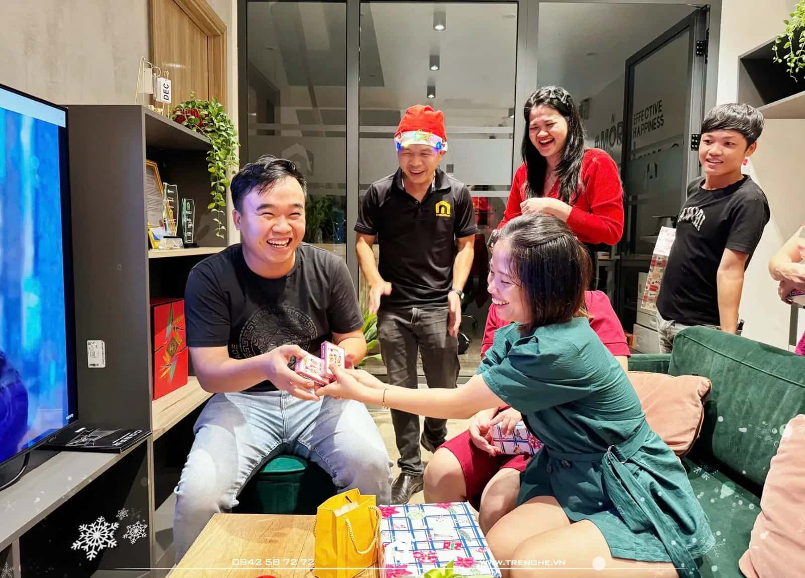 Giáng sinh yêu thương 2024 cùng Tre Nghệ Family