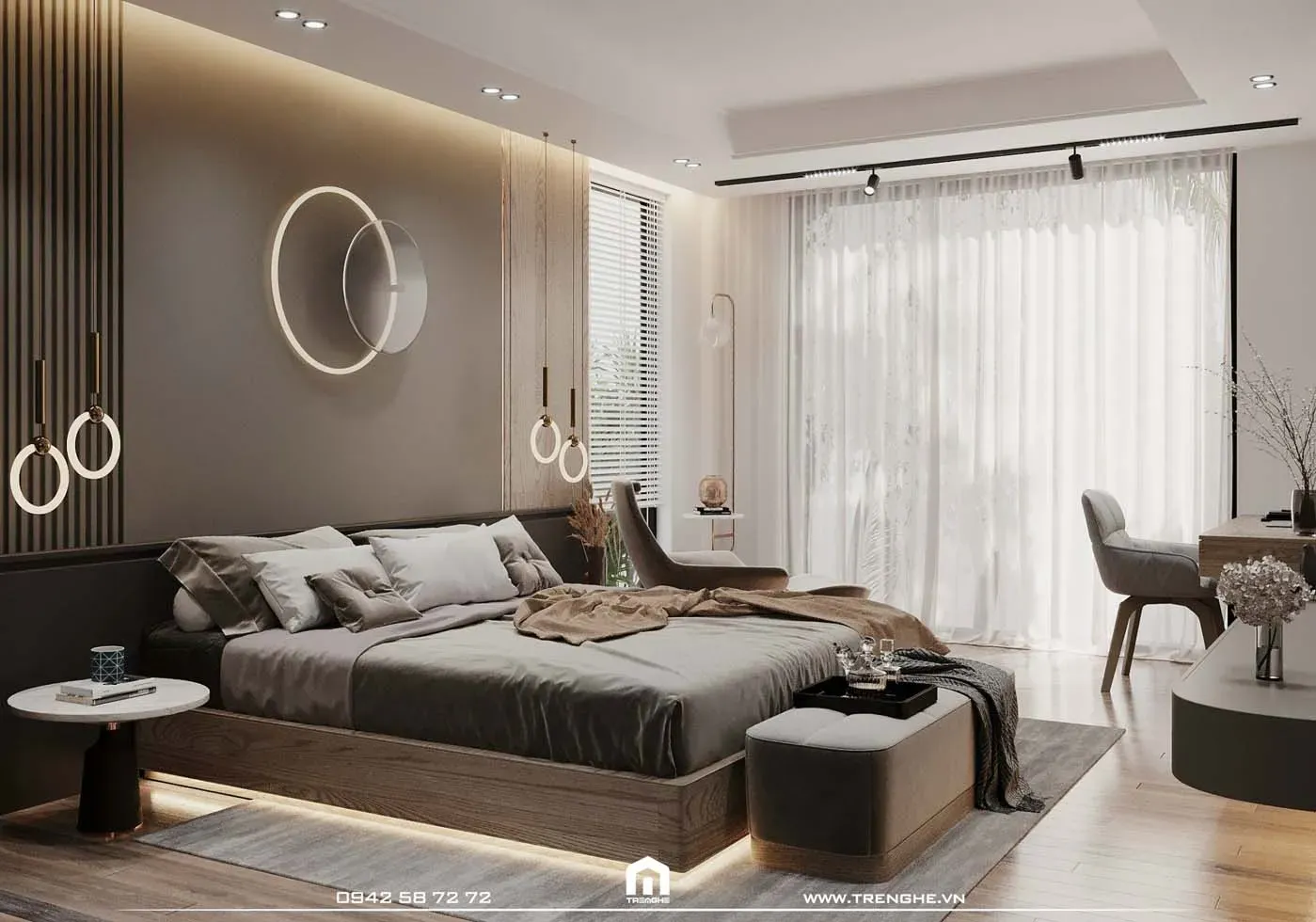 Giường ngủ king size tại phòng ngủ master L’ Villa
