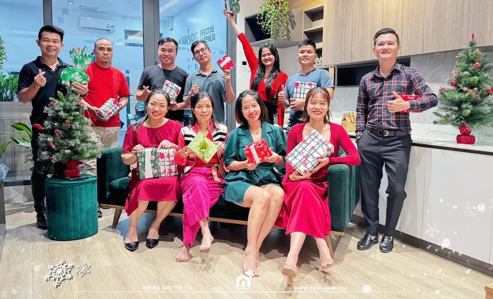 Giáng sinh yêu thương 2024 tại văn phòng chính của Tre Nghệ
