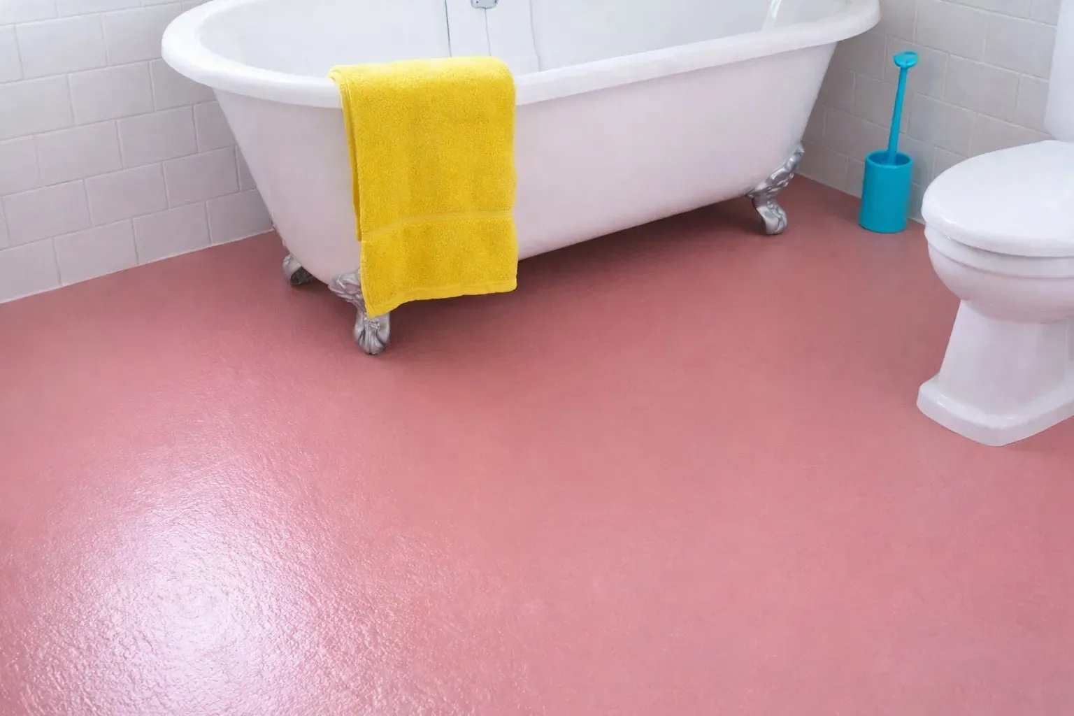 Phủ sơn Epoxy chống thấm toàn bộ nền