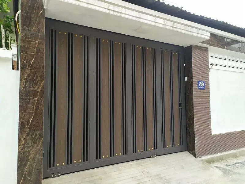 Cổng sắt hiện đại cho biệt thự đẹp