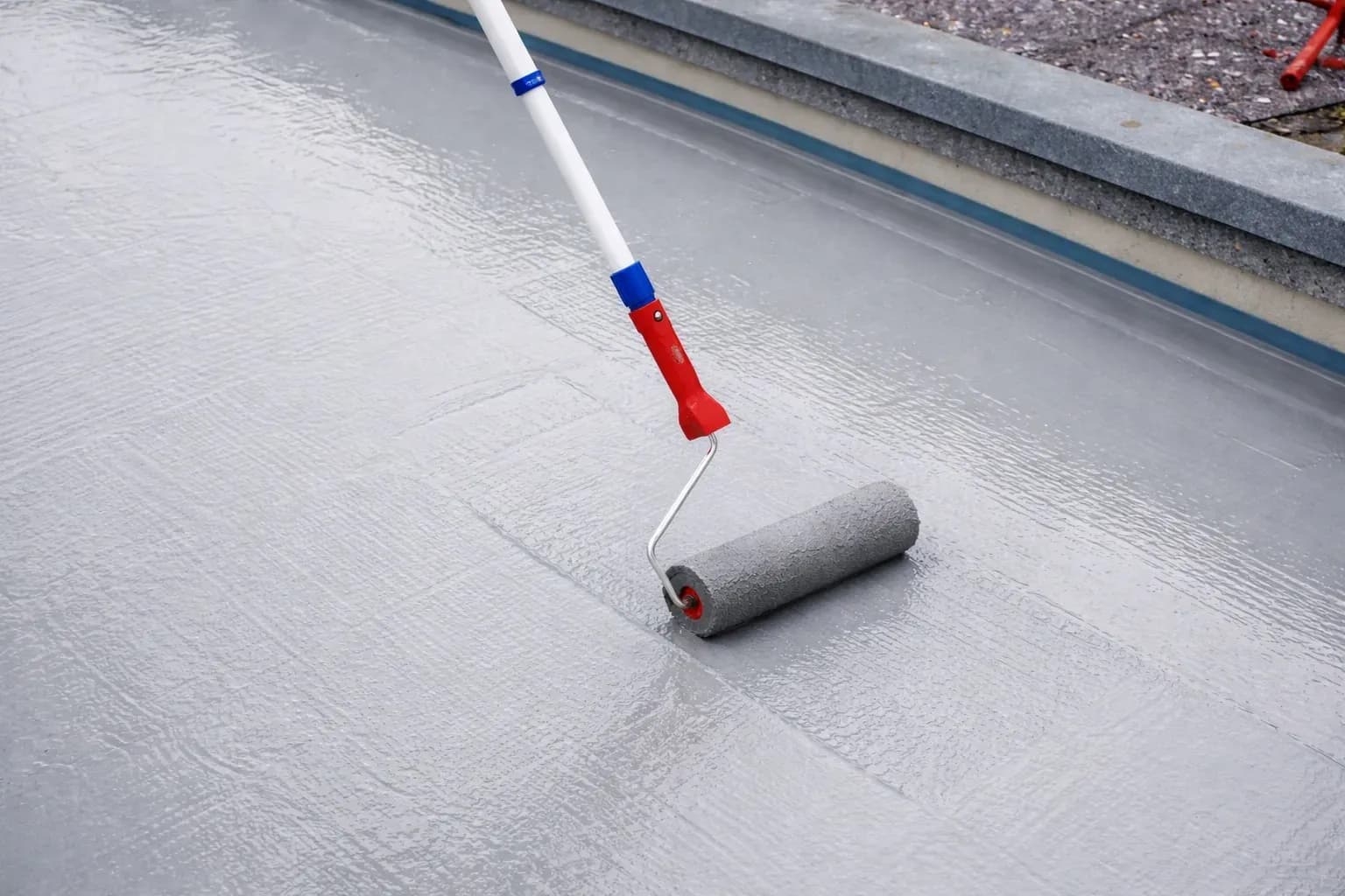 Vì sao keo chống thấm sân thượng được ưa chuộng rộng rãi?