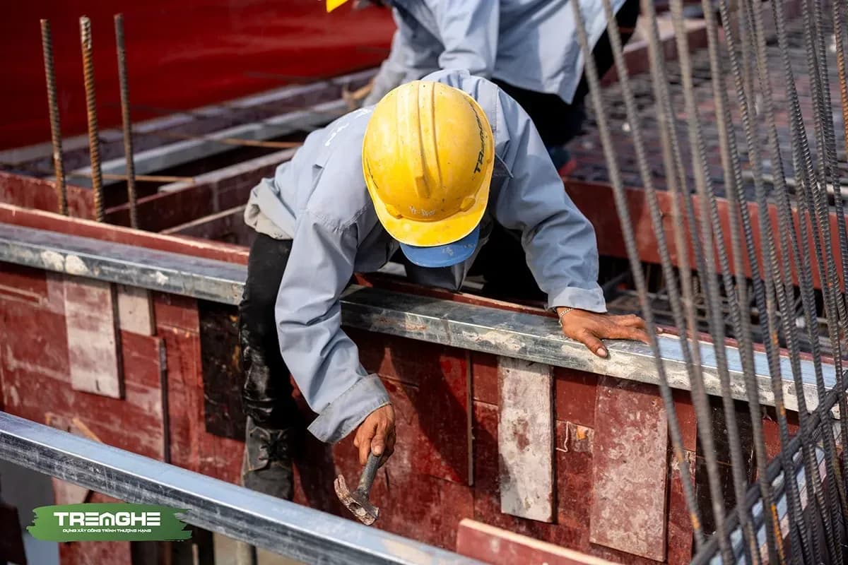 Kỹ thuật thi công cốp pha dầm sàn: Quy trình & điểm cần lưu ý