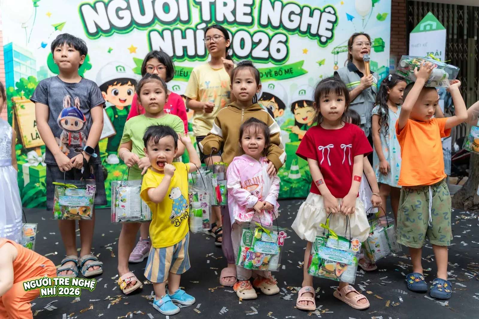 Ngày hội khép lại trọn vẹn với những kỷ niệm vô giá, thắt chặt thêm tình yêu thương và sự tự hào của các con dành cho bố mẹ.